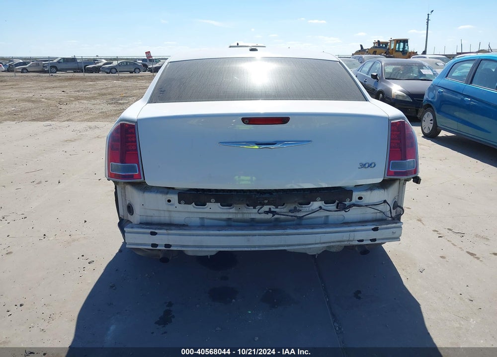 2013 CHRYSLER 300 VIN: 2C3CCAAG5DH723029