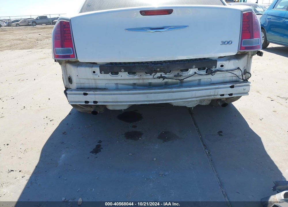2013 CHRYSLER 300 VIN: 2C3CCAAG5DH723029