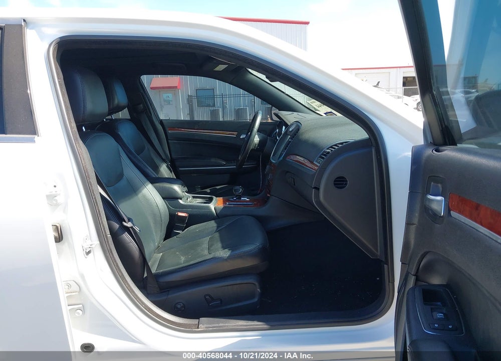 2013 CHRYSLER 300 VIN: 2C3CCAAG5DH723029