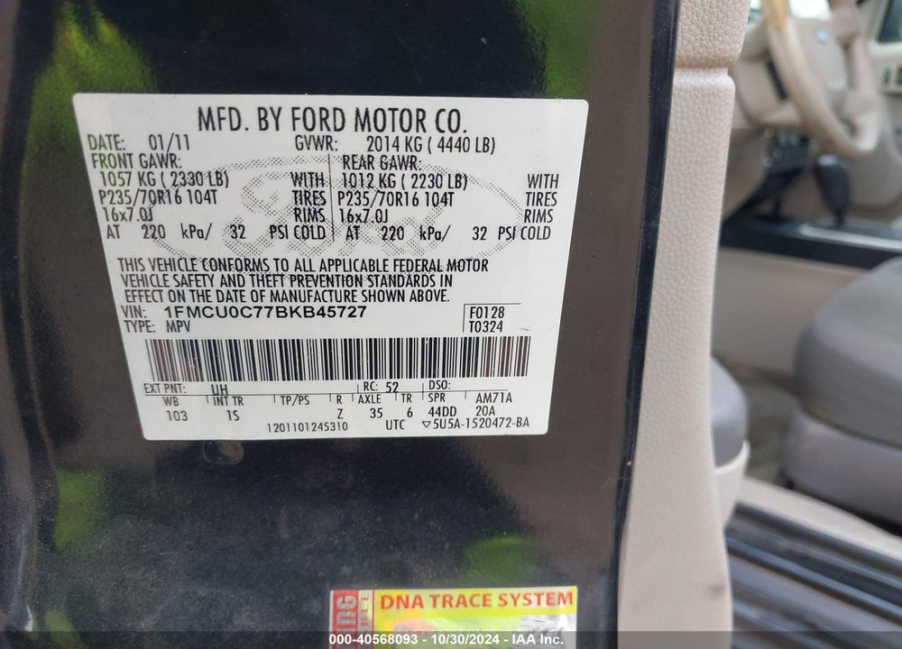 2011 FORD ESCAPE XLS VIN: 1FMCU0C77BKB45727