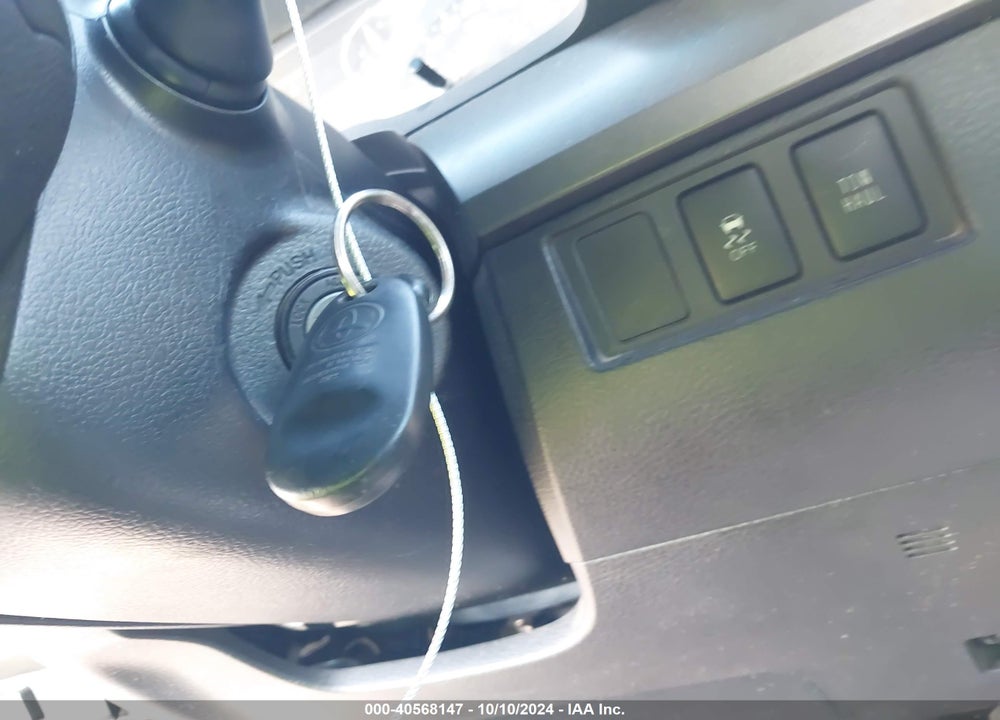 2014 TOYOTA TUNDRA SR5 5.7L V8 VIN: 5TFEY5F1XEX169422
