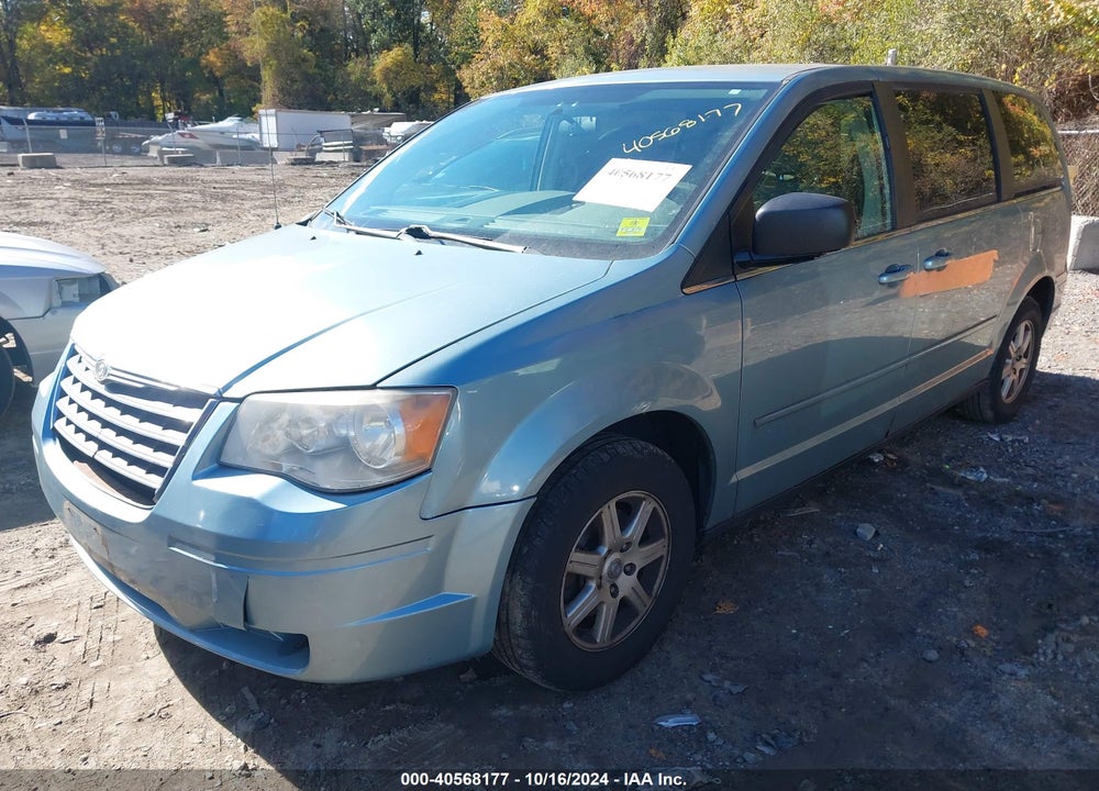 2010 CHRYSLER TOWN & COUNTRY NEW LX VIN: 2A4RR2D10AR365632