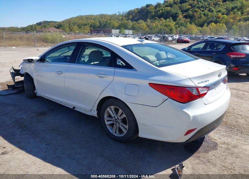 2014 HYUNDAI SONATA GLS VIN: 5NPEB4AC3EH841157