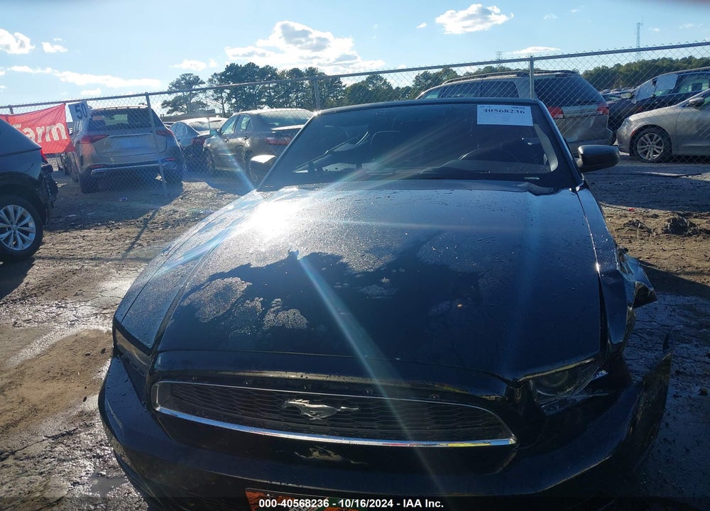 2014 FORD MUSTANG V6 VIN: 1ZVBP8EM4E5311419