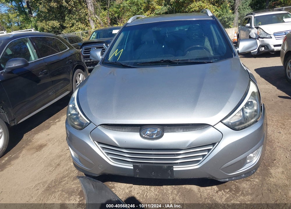 2015 HYUNDAI TUCSON SE VIN: KM8JU3AG8FU979270