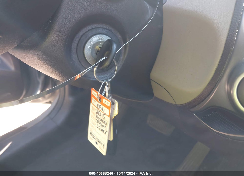 2015 HYUNDAI TUCSON SE VIN: KM8JU3AG8FU979270
