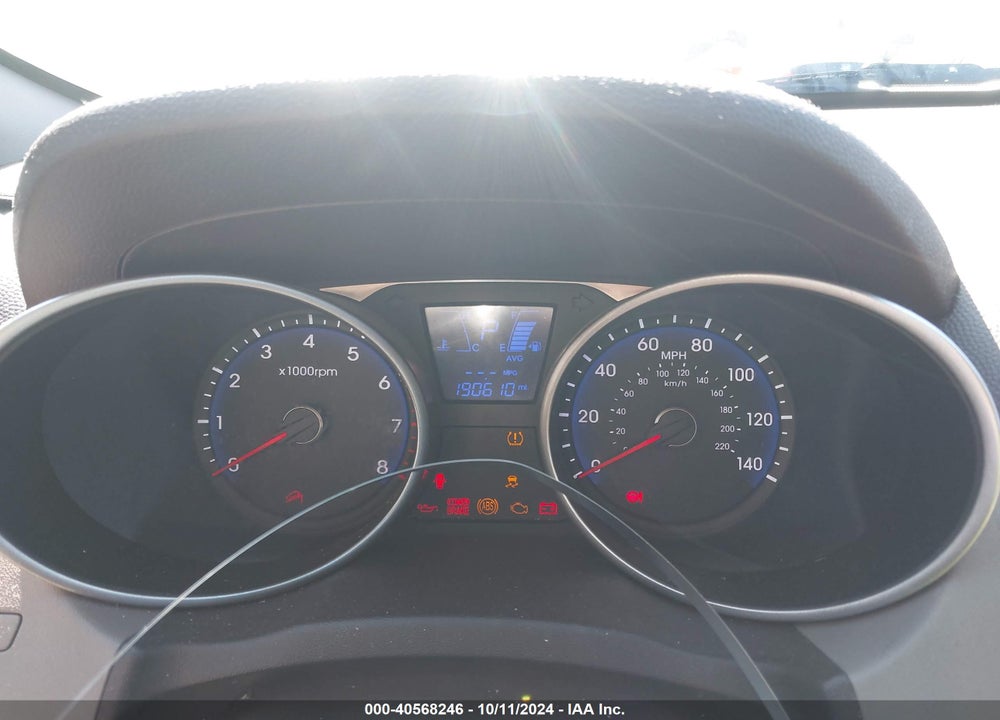 2015 HYUNDAI TUCSON SE VIN: KM8JU3AG8FU979270