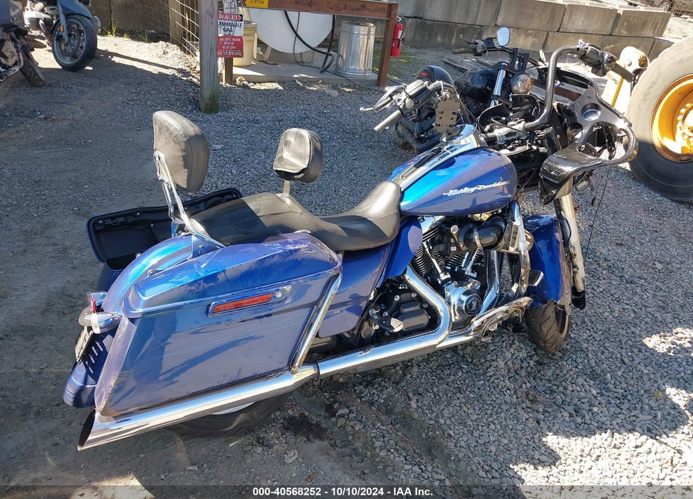 2016 HARLEY-DAVIDSON FLTRXS ROAD GLIDE SPECIAL VIN: 1HD1KTM13GB680251