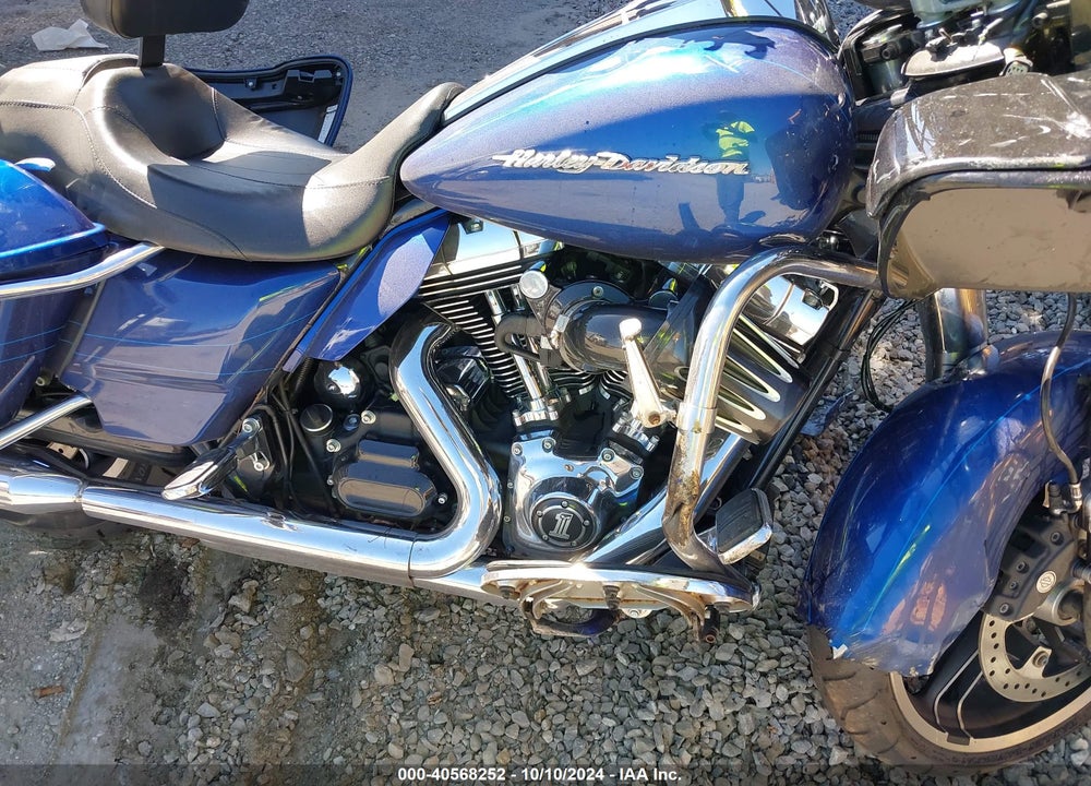 2016 HARLEY-DAVIDSON FLTRXS ROAD GLIDE SPECIAL VIN: 1HD1KTM13GB680251