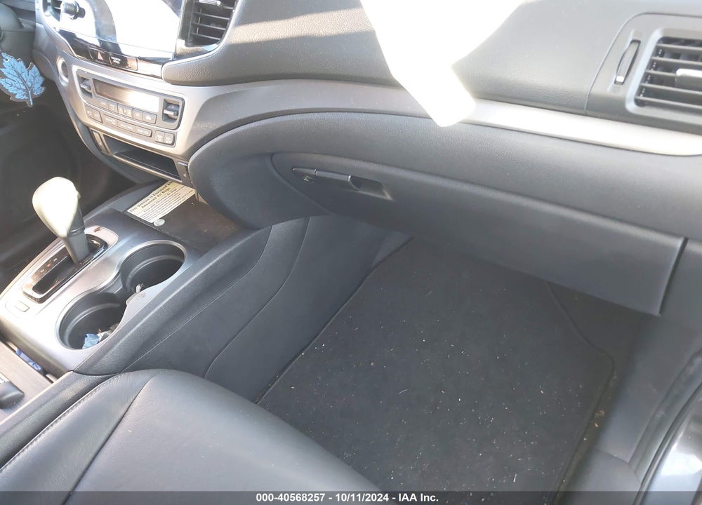 2019 HONDA PILOT EX-L VIN: 5FNYF6H5XKB023469