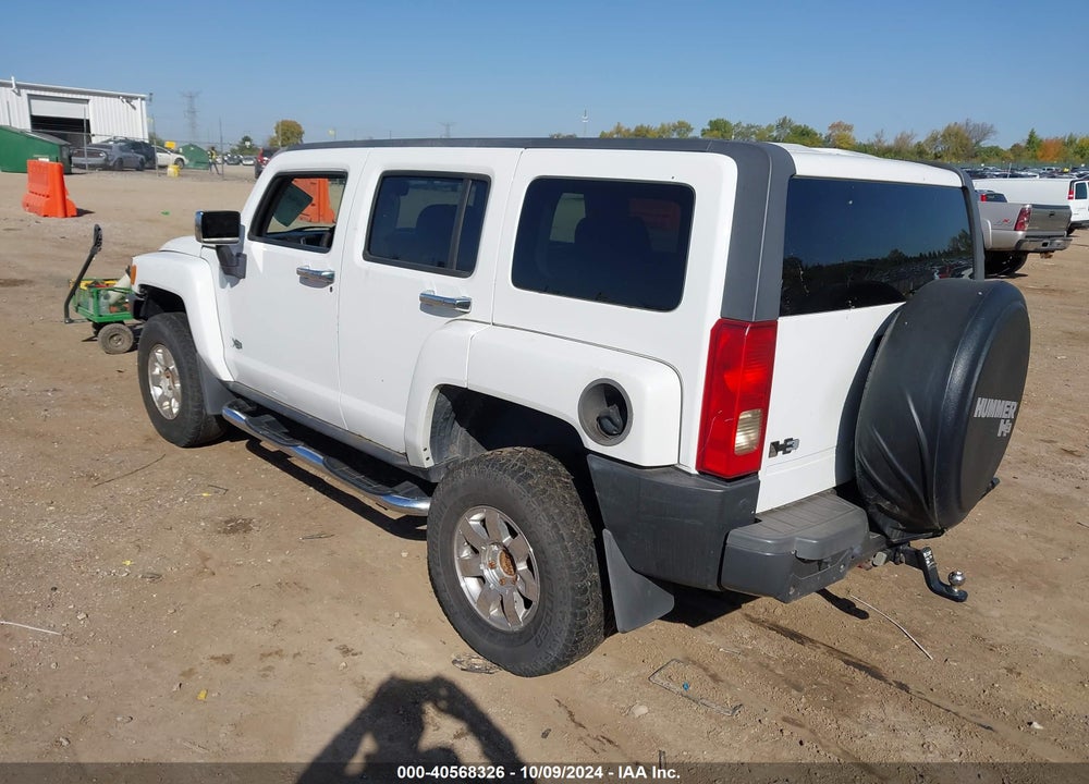 2010 HUMMER H3 SUV LUXURY VIN: 5GTMNJEE2A8117037
