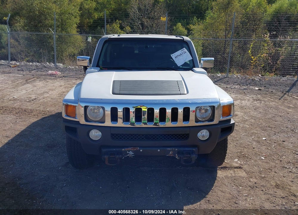 2010 HUMMER H3 SUV LUXURY VIN: 5GTMNJEE2A8117037