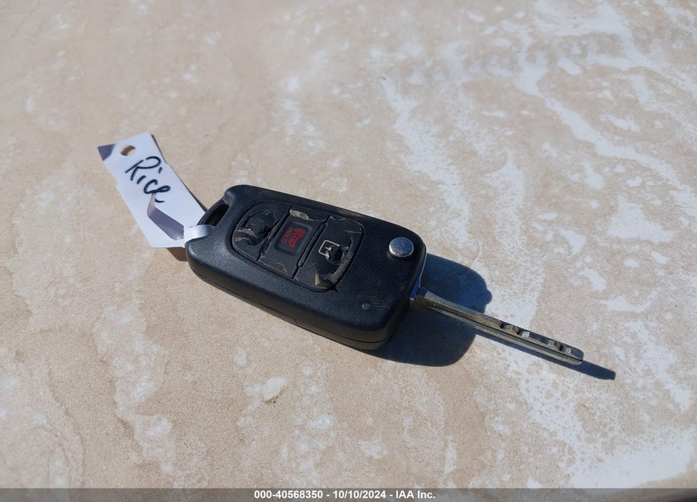 2013 KIA SOUL VIN: KNDJT2A50D7526823