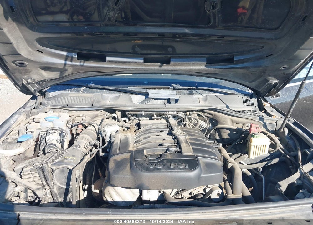 2016 VOLKSWAGEN TOUAREG VR6 LUX VIN: WVGEF9BP9GD011581