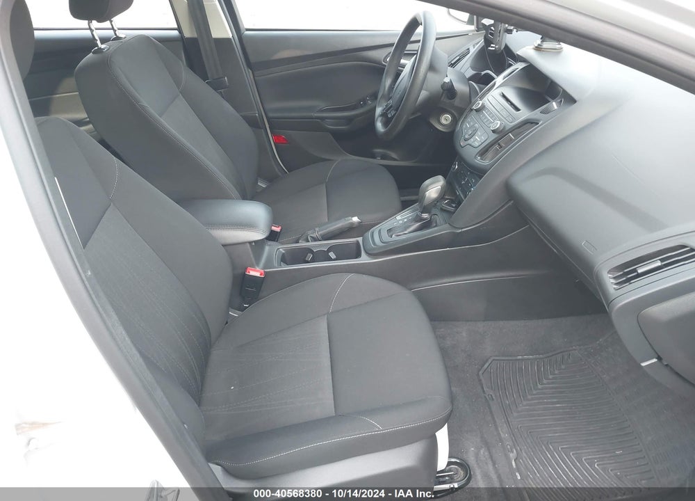2017 FORD FOCUS SE VIN: 1FADP3F21HL207827