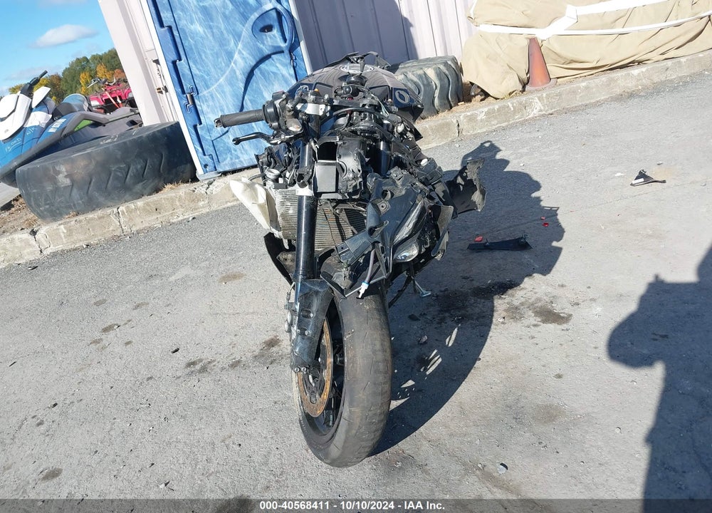 2023 YAMAHA YZFR1 VIN: JYARN66E8PA003064
