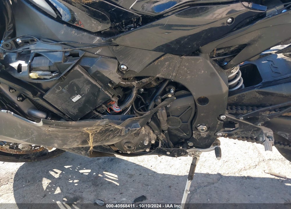 2023 YAMAHA YZFR1 VIN: JYARN66E8PA003064