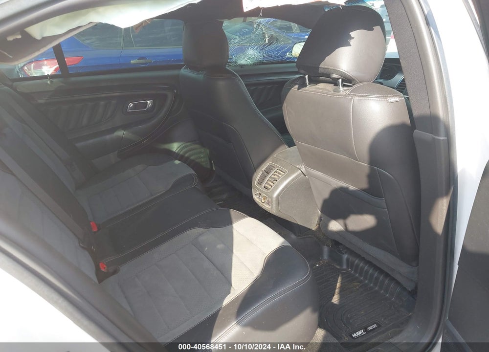 2018 FORD TAURUS SHO VIN: 1FAHP2KT3JG137949