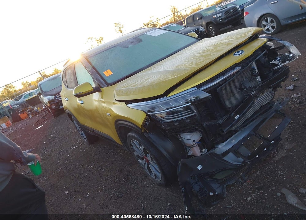 2021 KIA SELTOS SX TURBO VIN: KNDETCA27M7156435