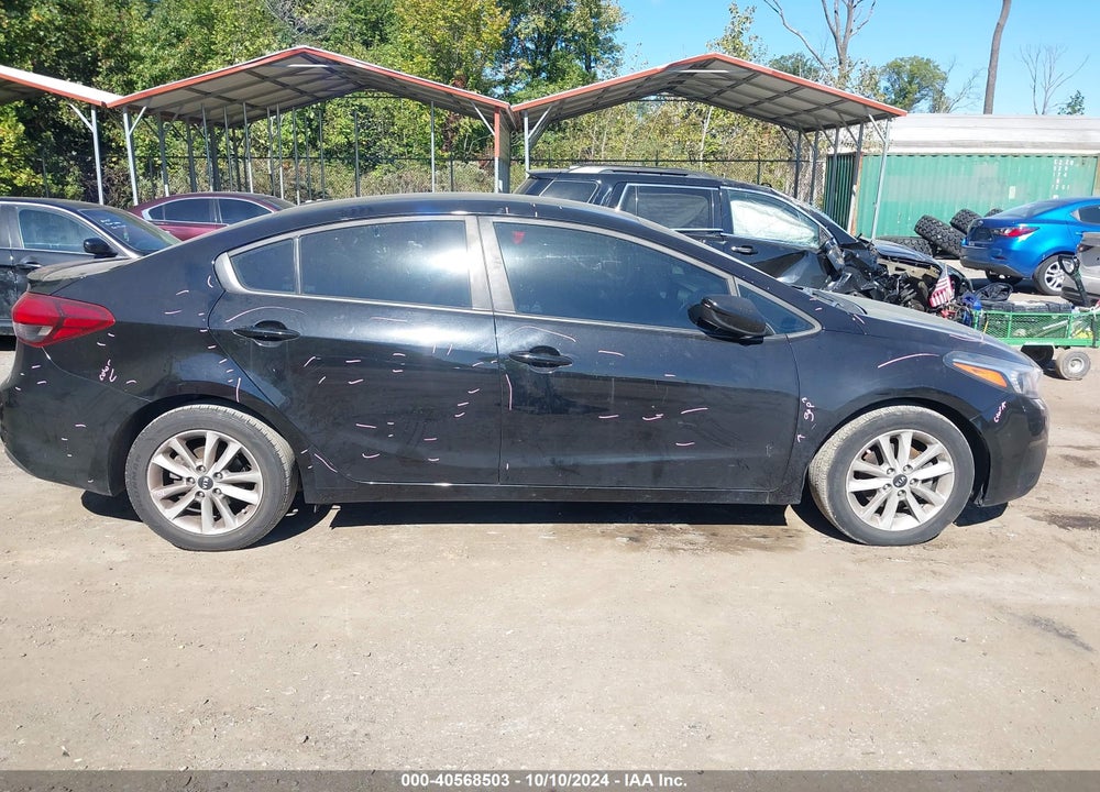 2017 KIA FORTE S VIN: 3KPFL4A75HE042350