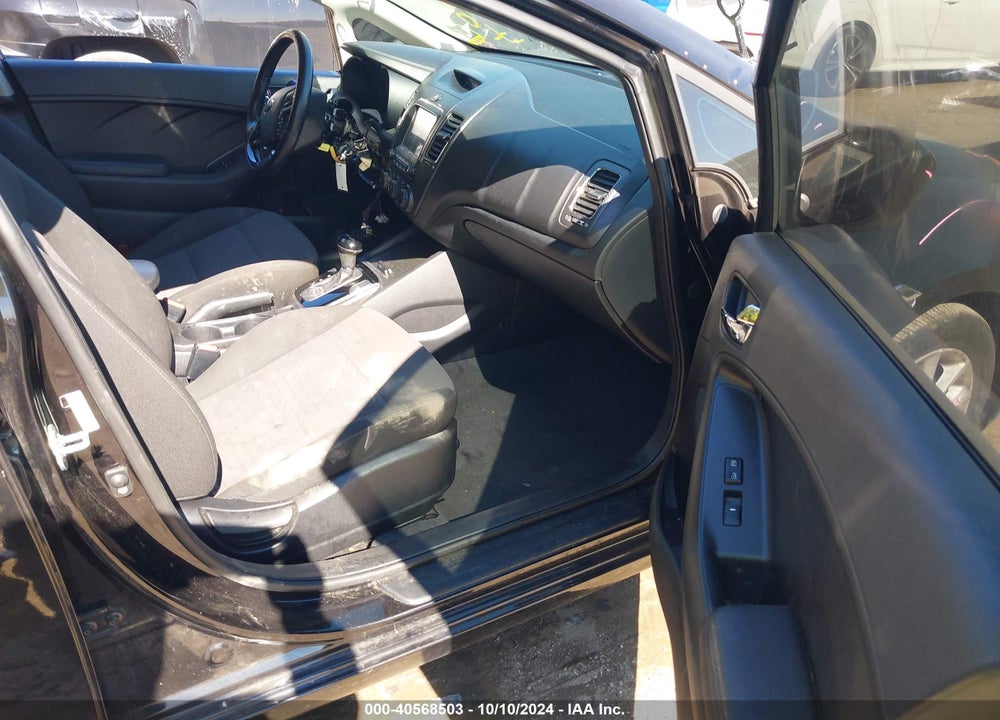 2017 KIA FORTE S VIN: 3KPFL4A75HE042350
