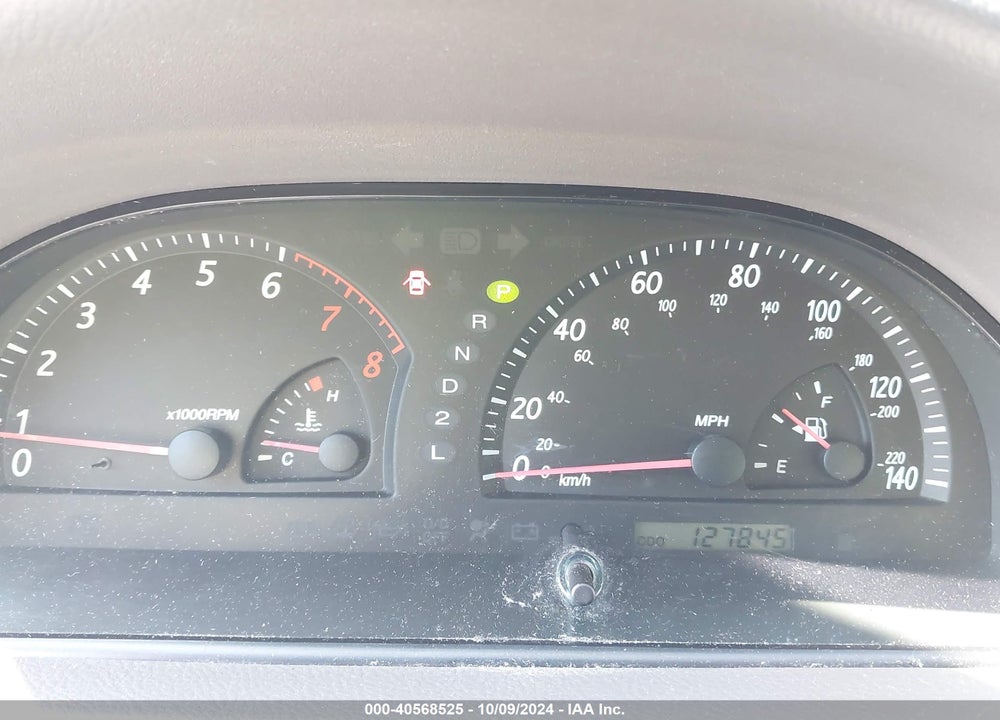 2004 TOYOTA CAMRY STD/ VIN: 4T1BE32K04U930940