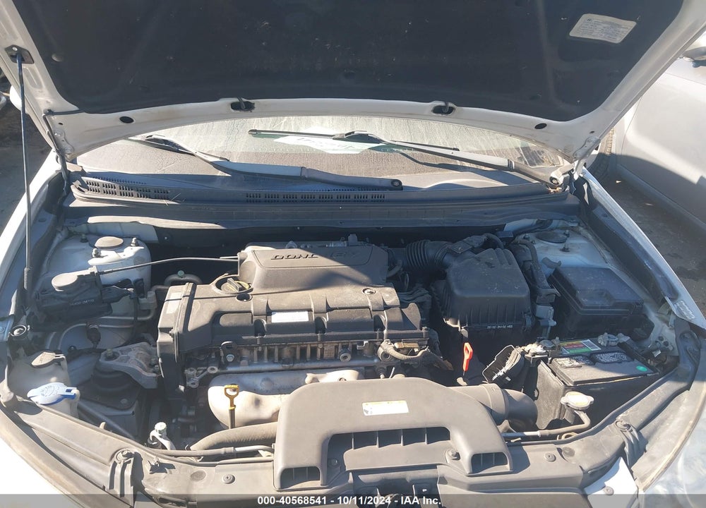 2008 HYUNDAI ELANTRA GLS/SE VIN: KMHDU46D08U496618