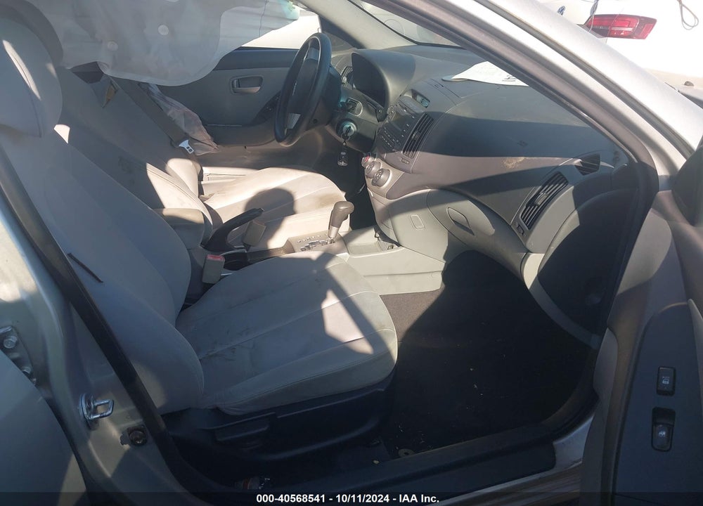 2008 HYUNDAI ELANTRA GLS/SE VIN: KMHDU46D08U496618