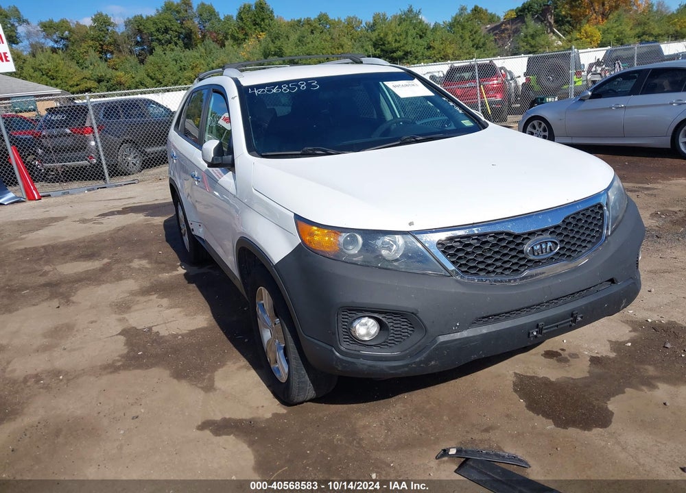 2013 KIA SORENTO EX VIN: 5XYKU3A66DG333871