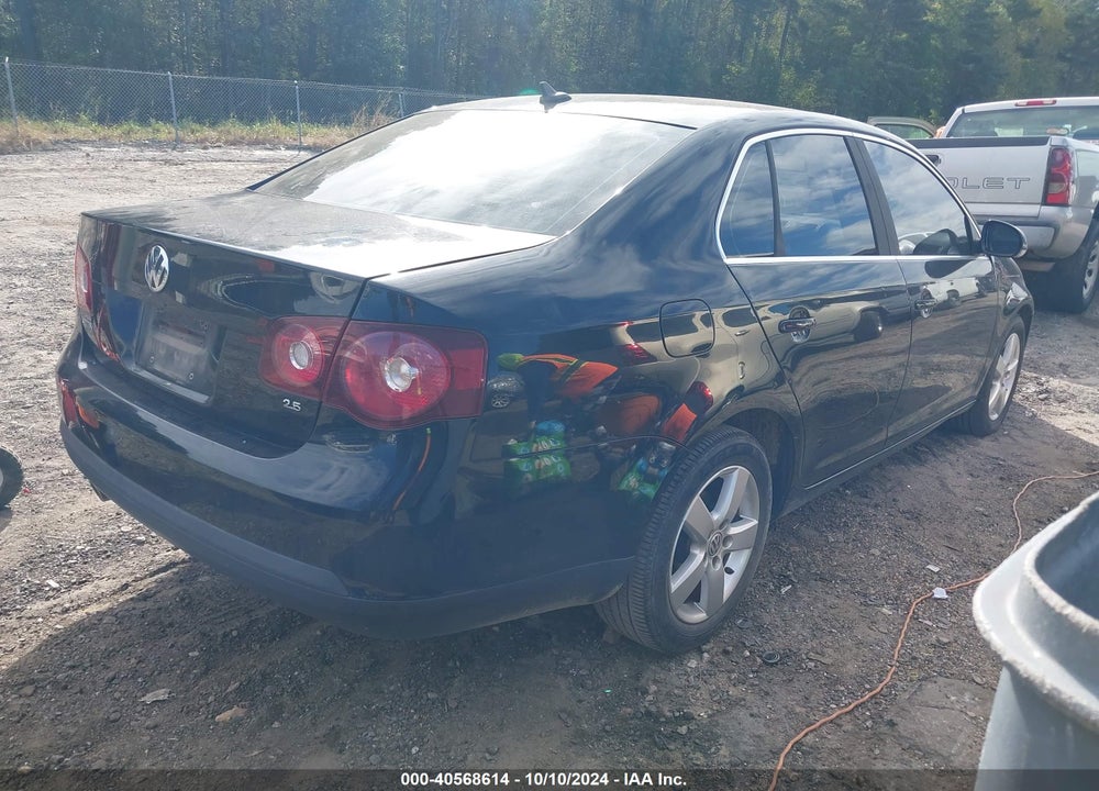2008 VOLKSWAGEN JETTA SE/SEL VIN: 3VWRM71K18M056085