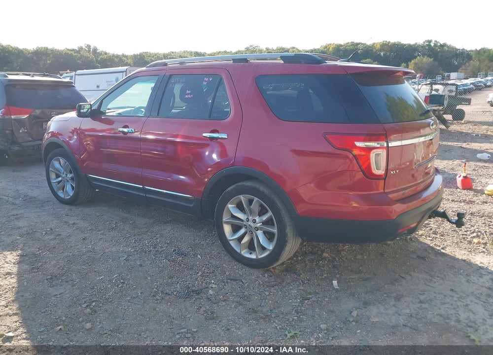 2012 FORD EXPLORER XLT VIN: 1FMHK8D82CGA35268