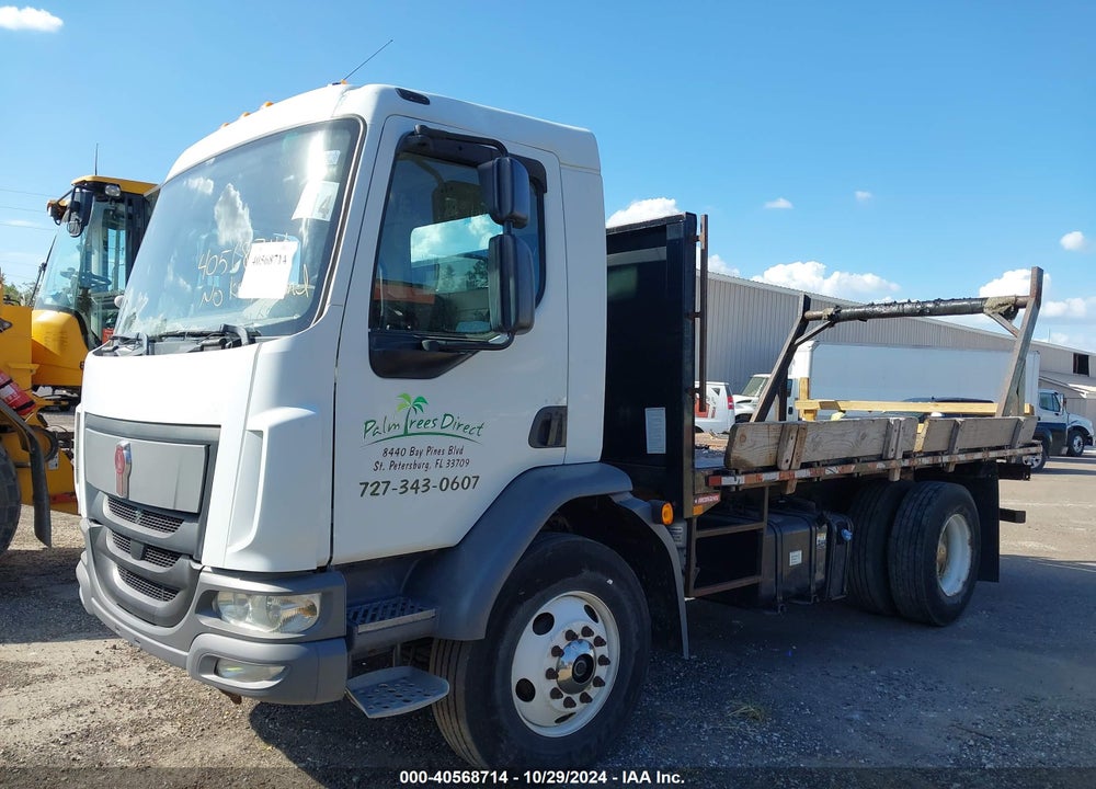 2017 KENWORTH K100E VIN: 3BKJHM6X0HF581429