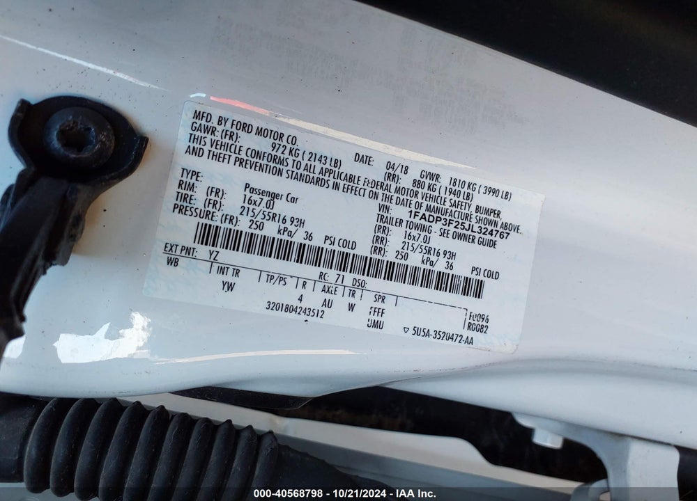 2018 FORD FOCUS SE VIN: 1FADP3F25JL324767