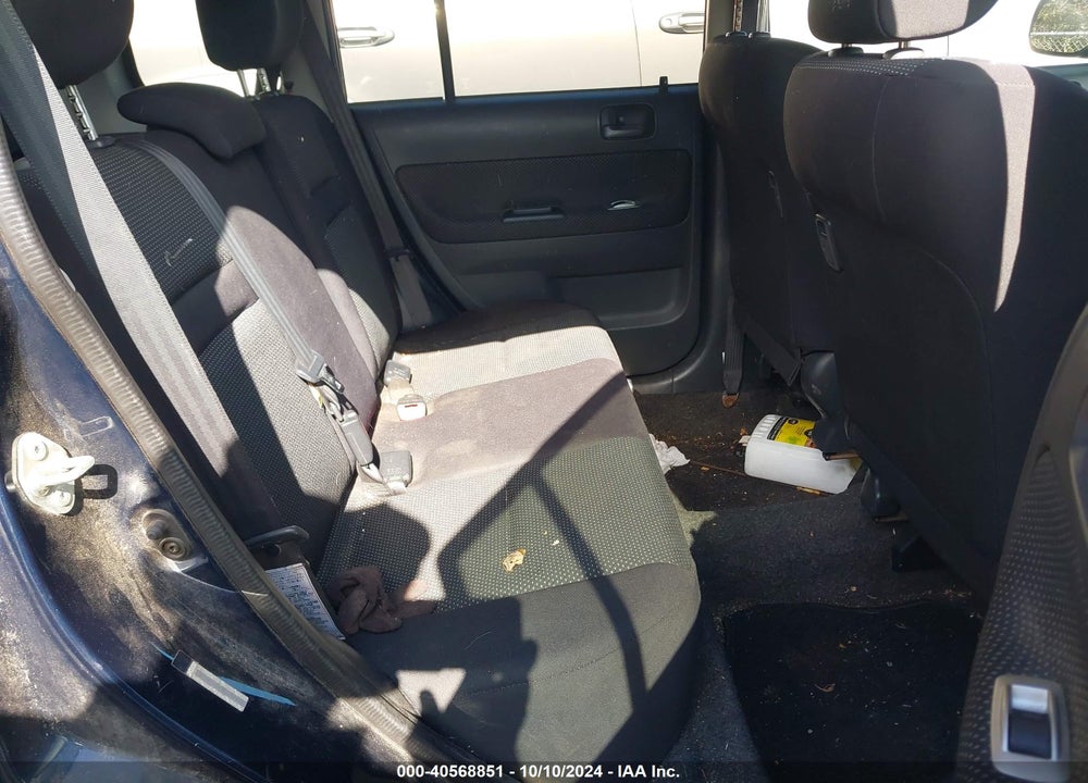 2004 SCION XB VIN: JTLKT324340167822