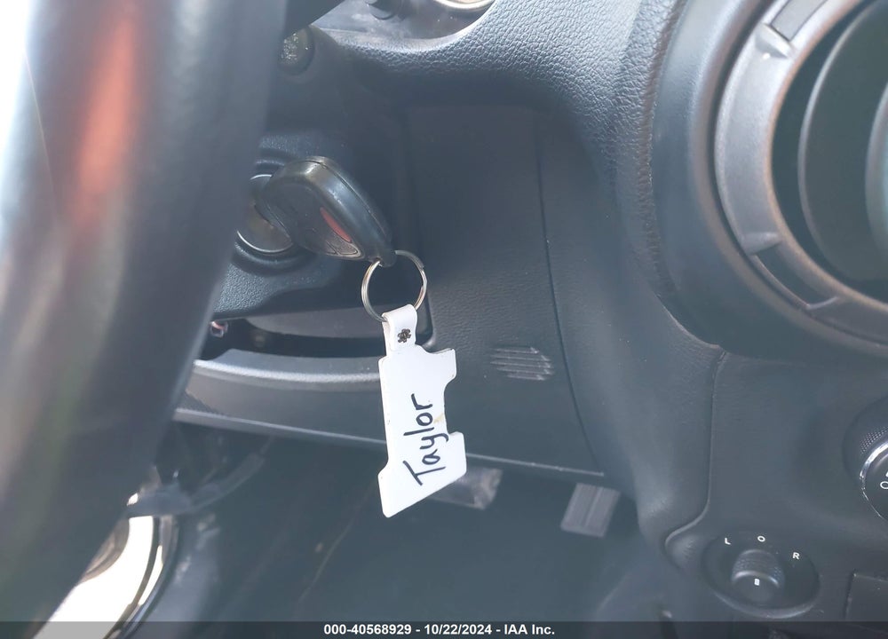 2012 JEEP WRANGLER UNLIMITED SPORT VIN: 1C4HJWDG2CL110156