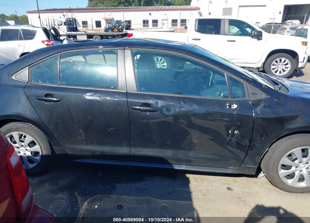 2021 TOYOTA COROLLA LE VIN: 5YFEPMAE8MP263884