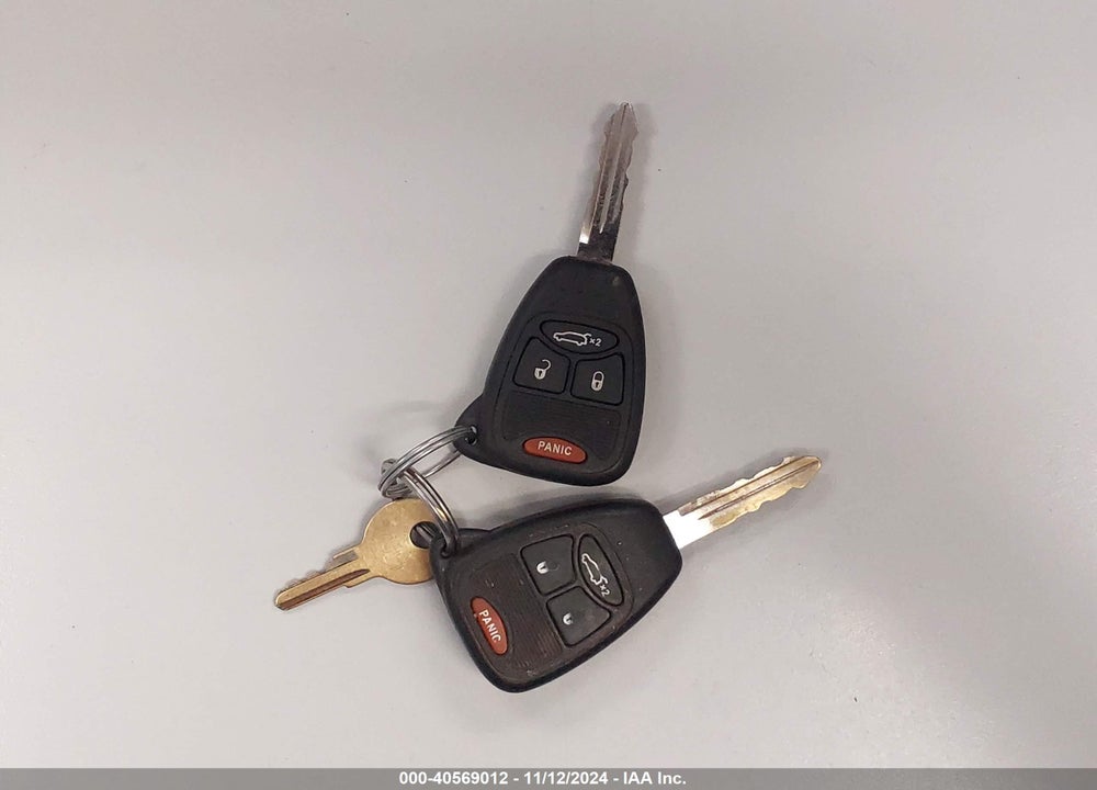 2007 CHRYSLER 300C VIN: 2C3KA63H27H776876