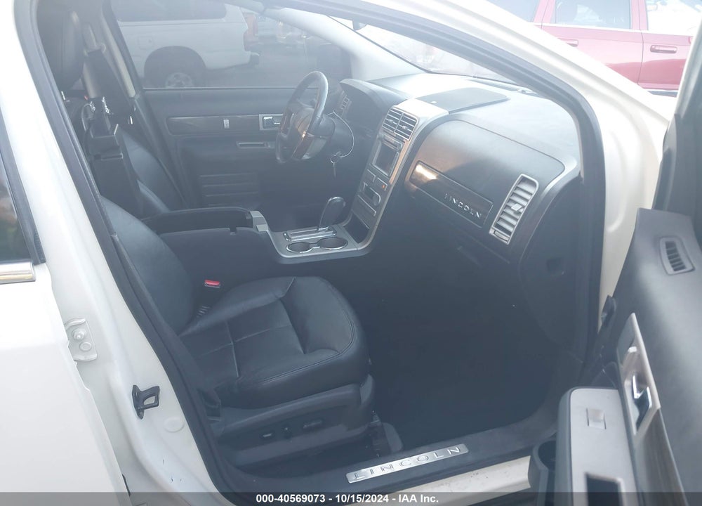 2007 LINCOLN MKX VIN: 2LMDU88C37BJ11024