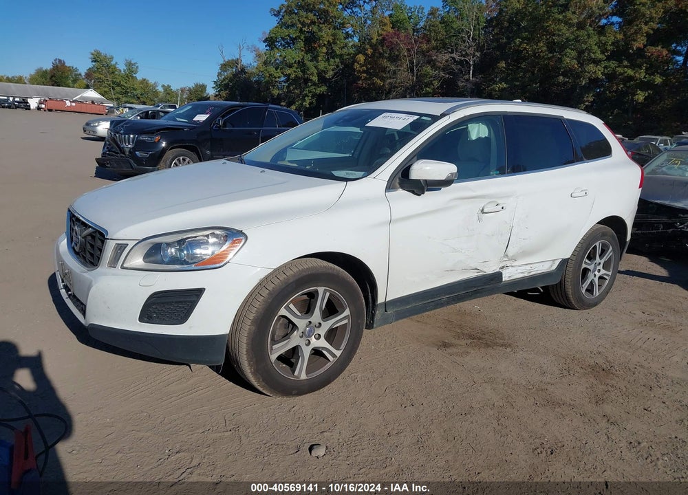 2013 VOLVO XC60 T6 VIN: YV4902DZXD2383609