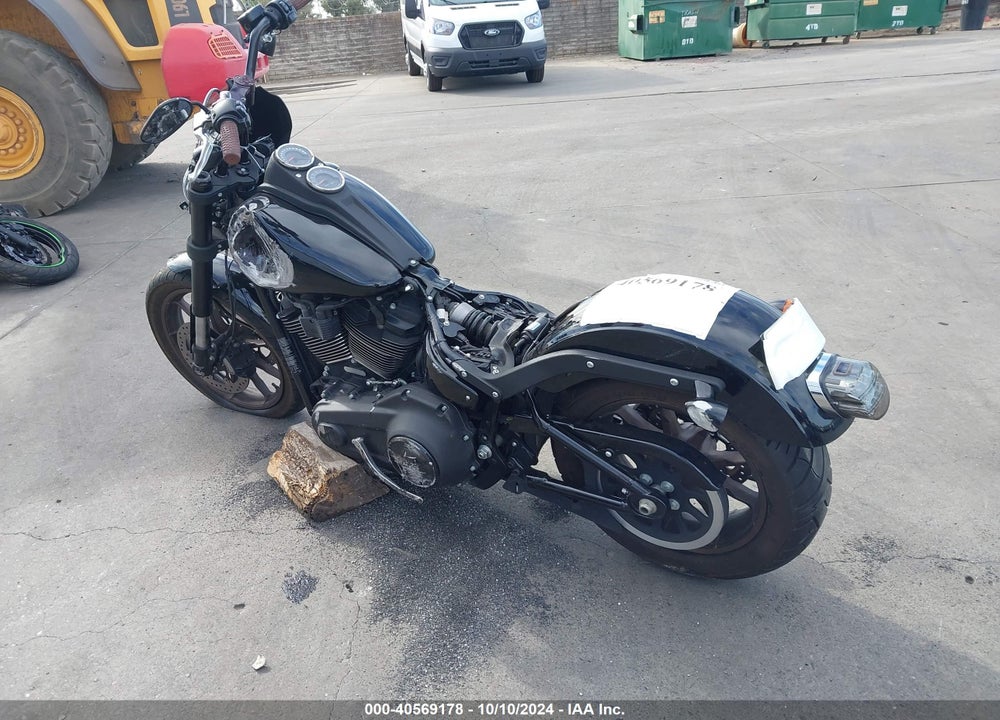 2020 HARLEY-DAVIDSON FXLRS VIN: 1HD1YWK22LB064076