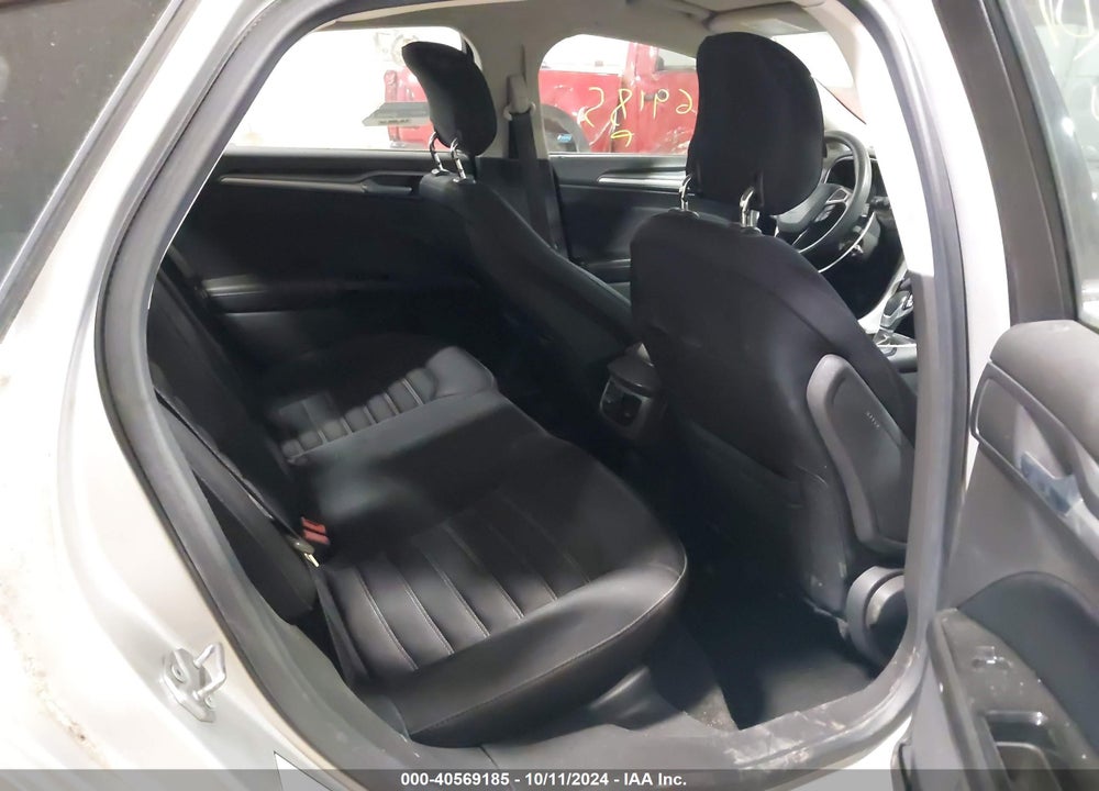 2014 FORD FUSION SE VIN: 1FA6P0H71E5389660