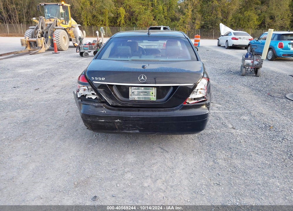 2007 MERCEDES-BENZ S 550 VIN: WDDNG71X17A039602
