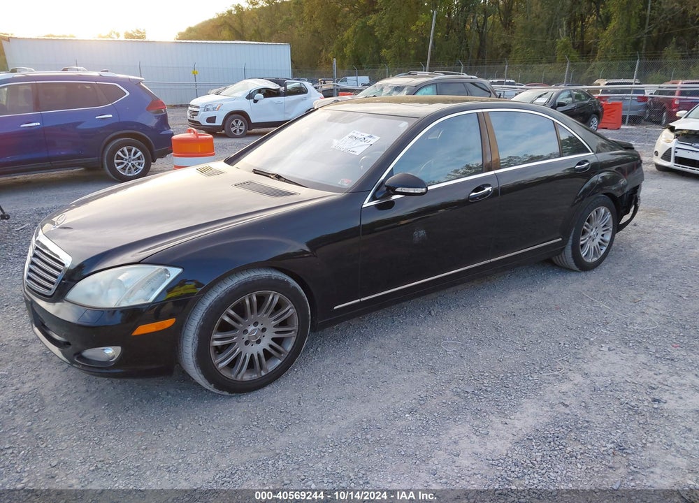 2007 MERCEDES-BENZ S 550 VIN: WDDNG71X17A039602