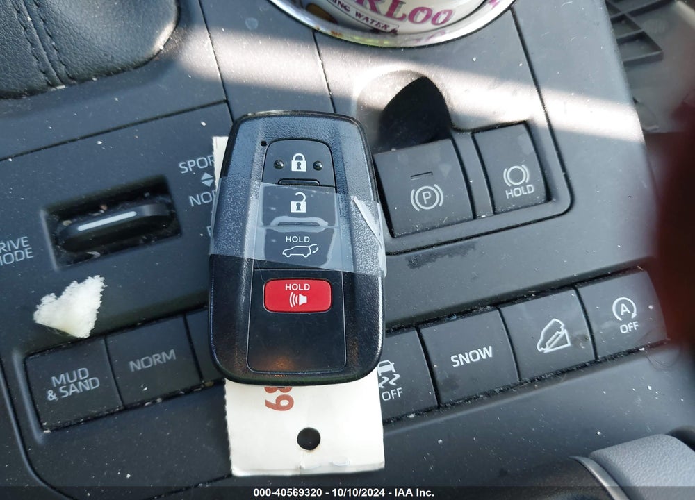 2021 TOYOTA HIGHLANDER XLE VIN: 5TDGZRBH5MS132105