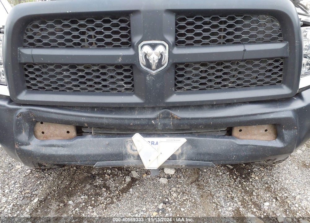 2013 RAM 2500 TRADESMAN VIN: 3C6TR5CT5DG569263