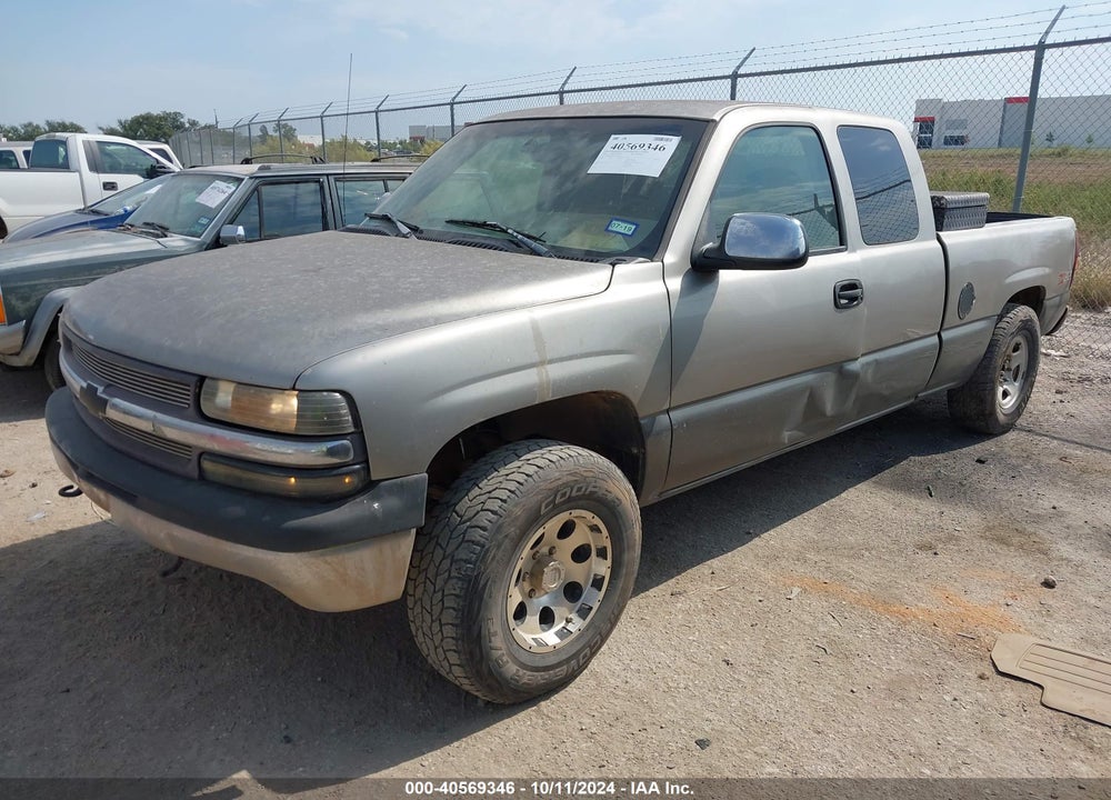 2000 CHEVROLET SILVERADO 1500 LS VIN: 1GCEK19T8YE132148