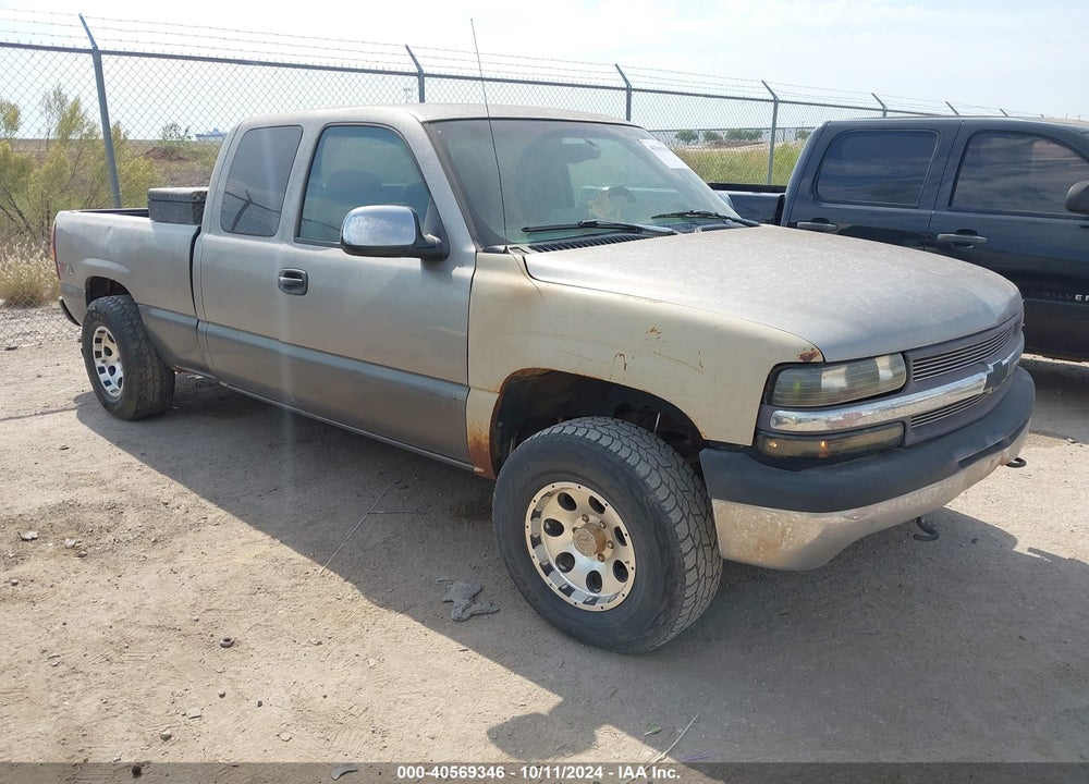 2000 CHEVROLET SILVERADO 1500 LS VIN: 1GCEK19T8YE132148