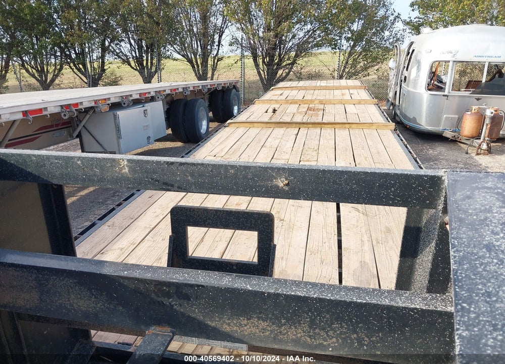 2019 DELCO TRAILERS 40' GOOSENECK TRAILER VIN: 5WWGF4024K6007144