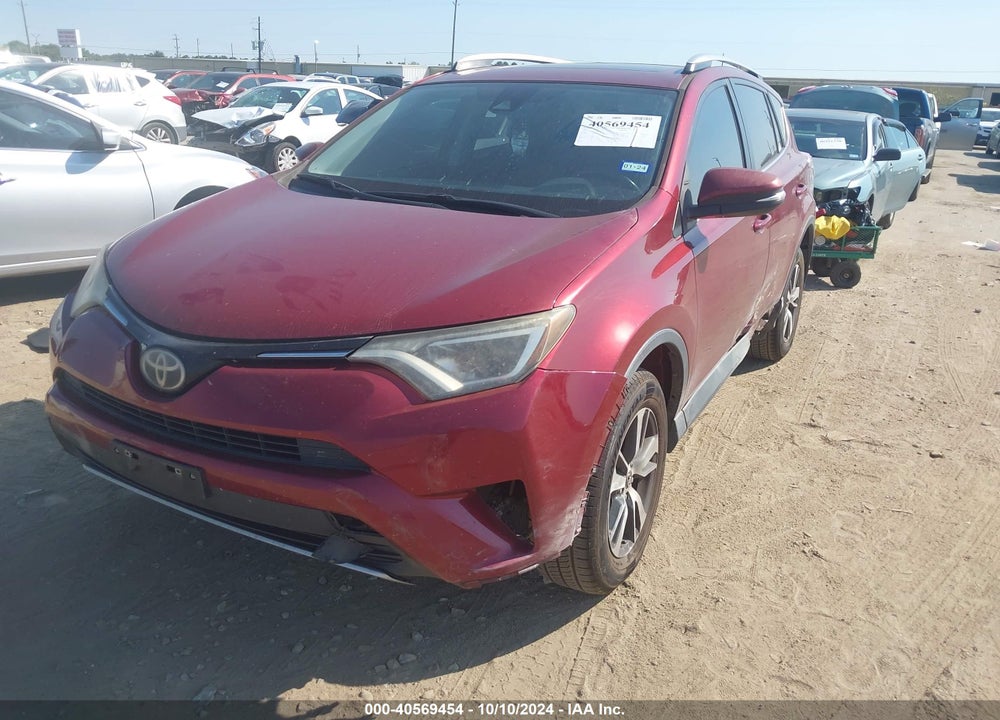 2018 TOYOTA RAV4 ADVENTURE/XLE VIN: 2T3WFREVXJW429953