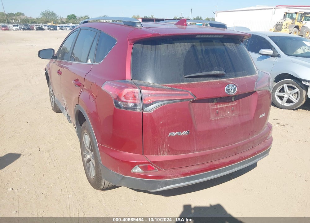 2018 TOYOTA RAV4 ADVENTURE/XLE VIN: 2T3WFREVXJW429953